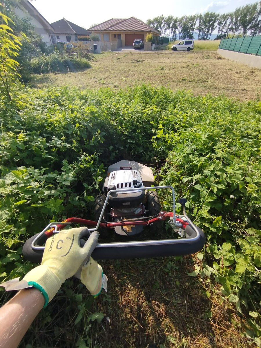 Váš domov čaká XL stavebný pozemok 1018 m2 v Golianove - 4