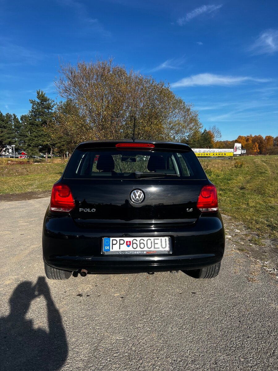 Predám Volkswagen Polo 1.4 - 4