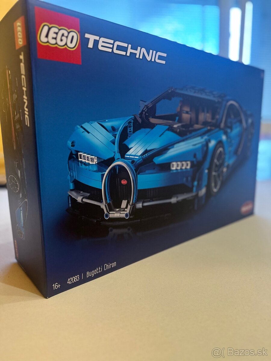 LEGO Technic Bugatti Chiron 42083 - 4