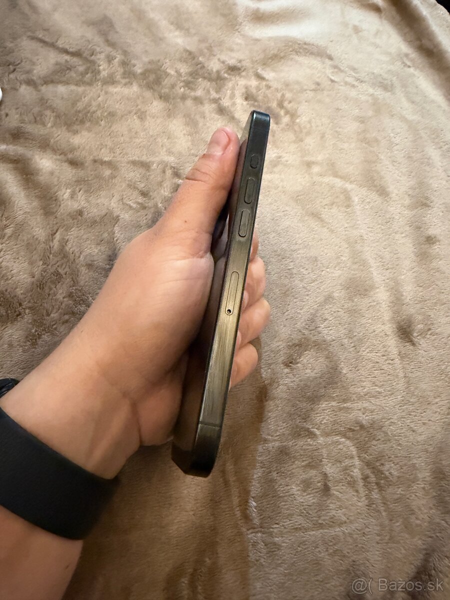 apple iphone 15 pro záruka O2 2mes - 4