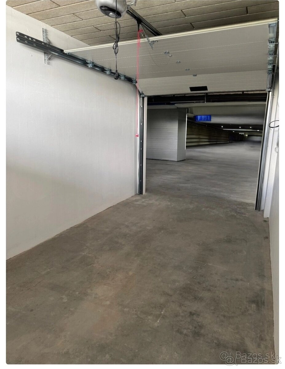 Nová garáž v objekte GreenSide - 4