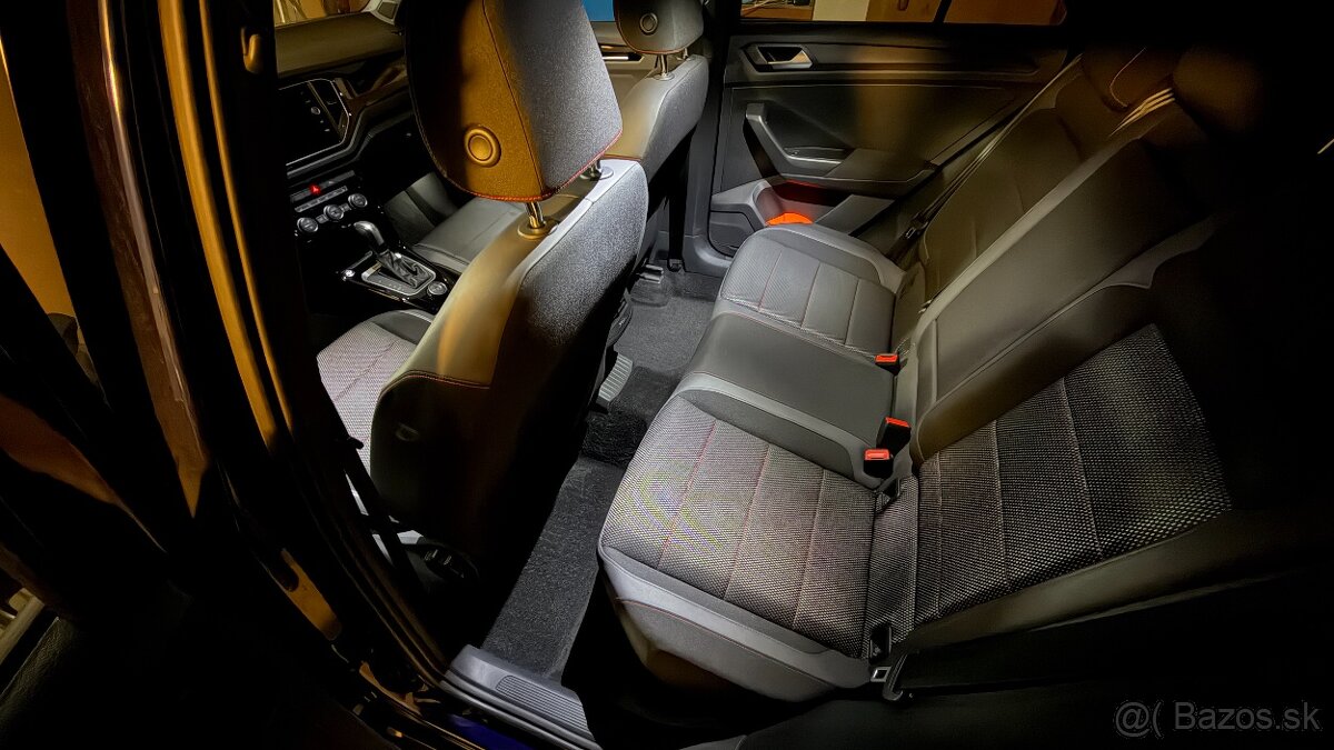 Volkswagen T-roc R-Line 2,0 TSI-DSG 4x4 RV 2020 42.600 km - 4