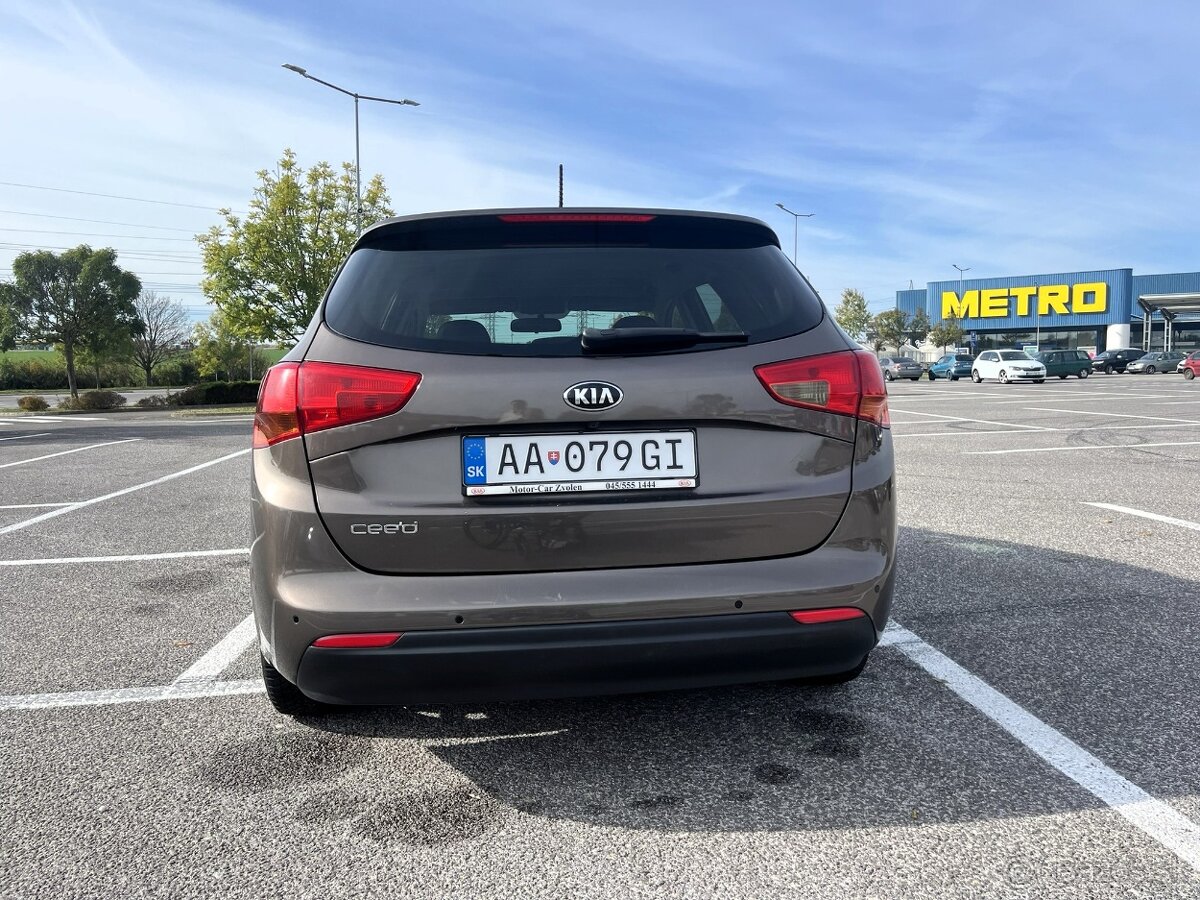 Kia Ceed SW 1.6 GDI AT 141tis.km - 4