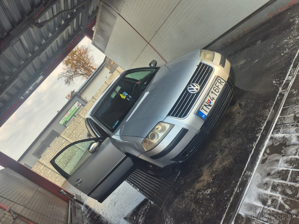 Predám Passat b5.5 1.9tdi 96kw 2001 - 4