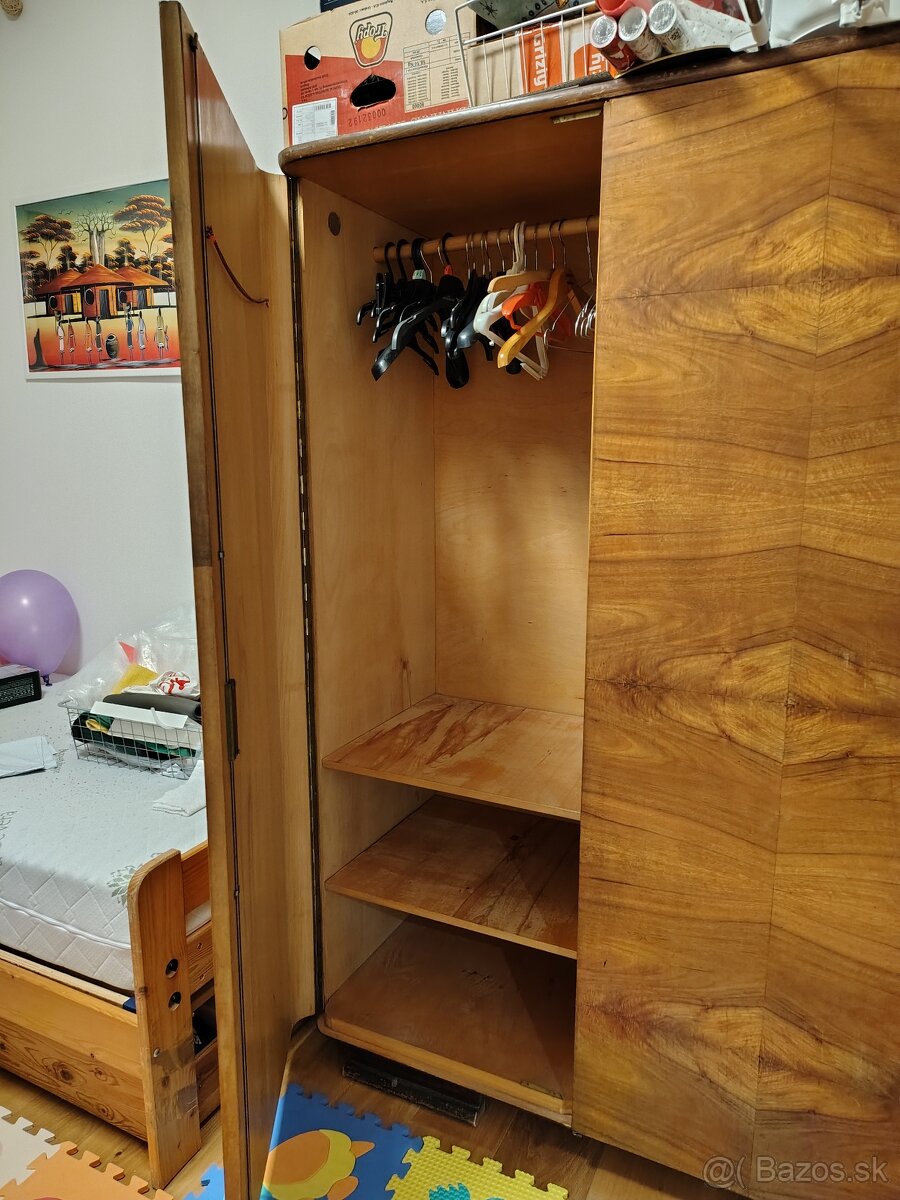 Šatníková striňa - 4