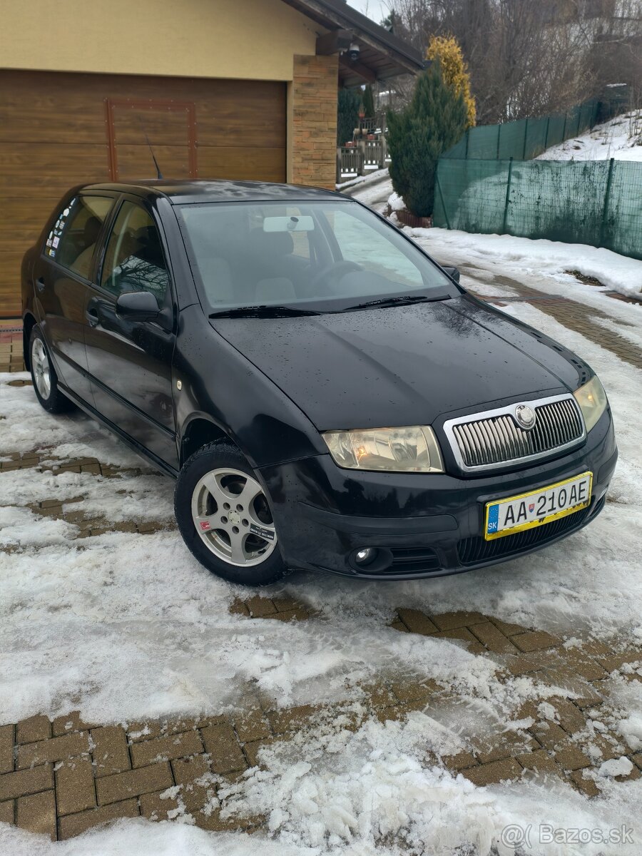 Škoda Fabia 1.2i - 4