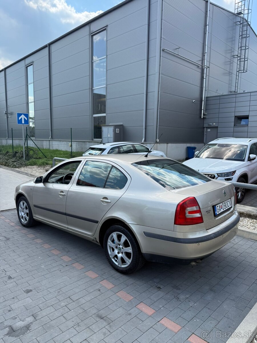 Škoda Octavia II - 4