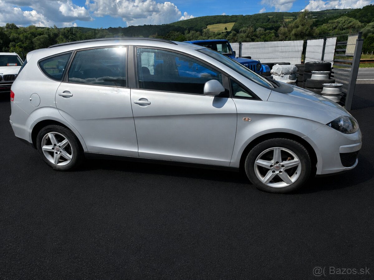 SEAT ALTEA XL - 4