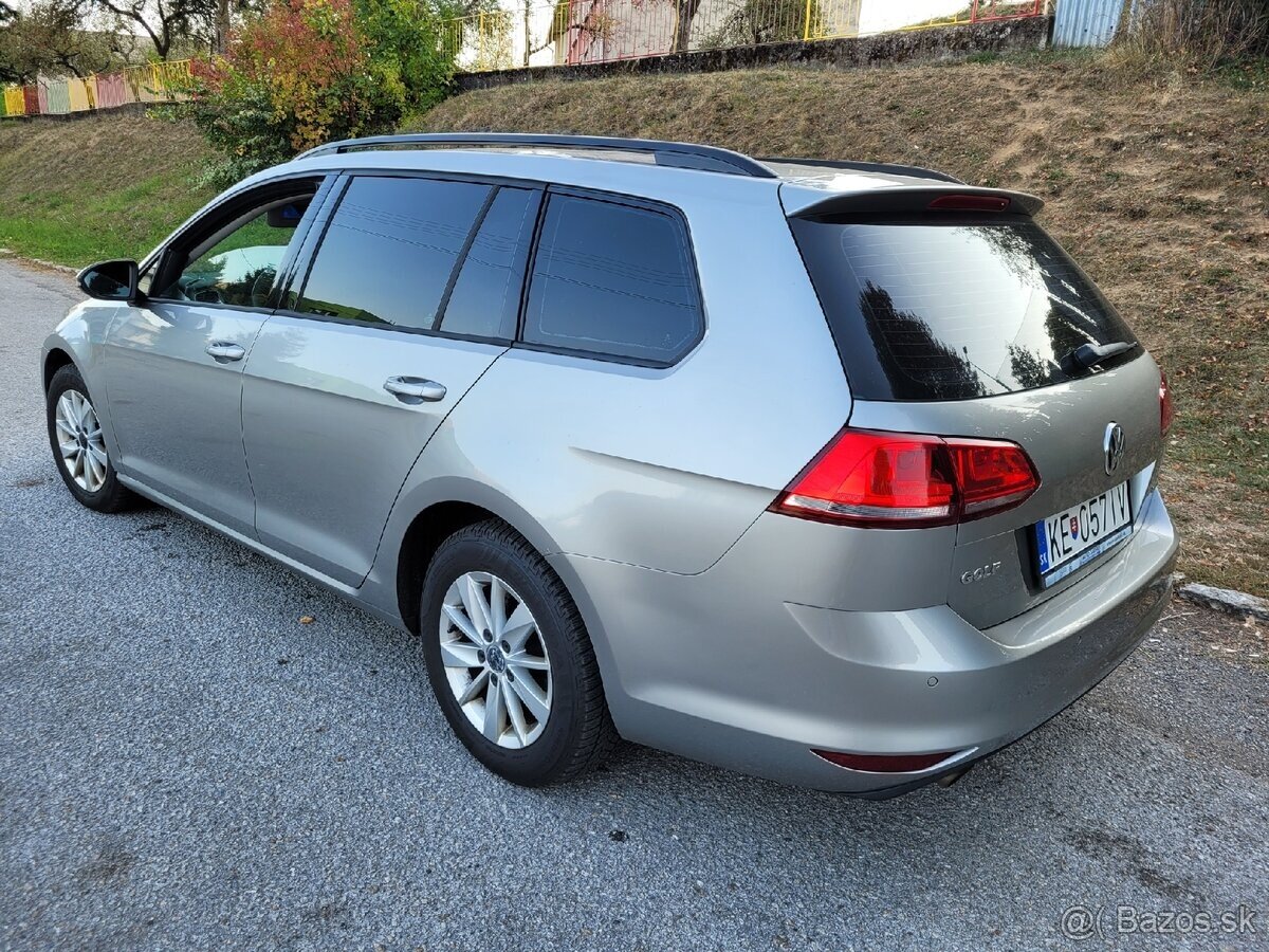 Predám Wolkswagen Golf 7 variant BLUEMOTION - 4