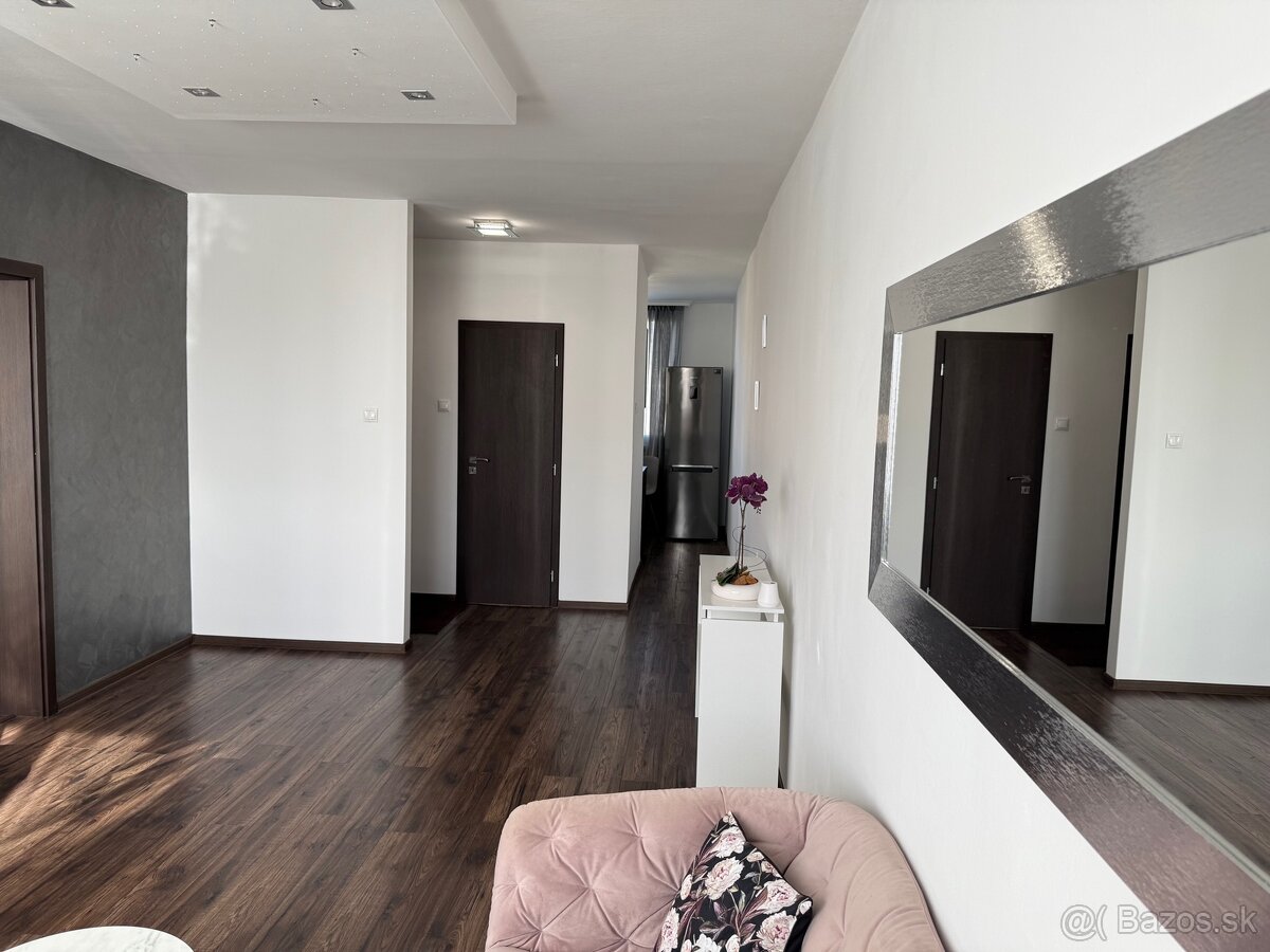 Prenájom 2 izbového bytu Galanta - 4