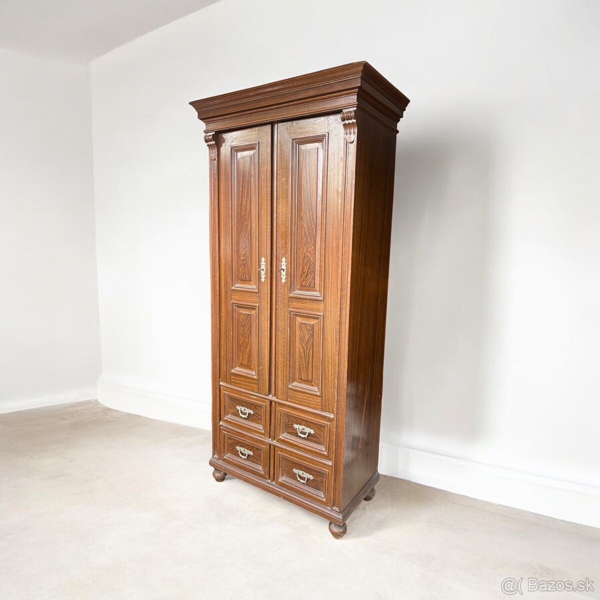 Prekrásna úzka starožitná skriňa, V207xS90xH45 - 4