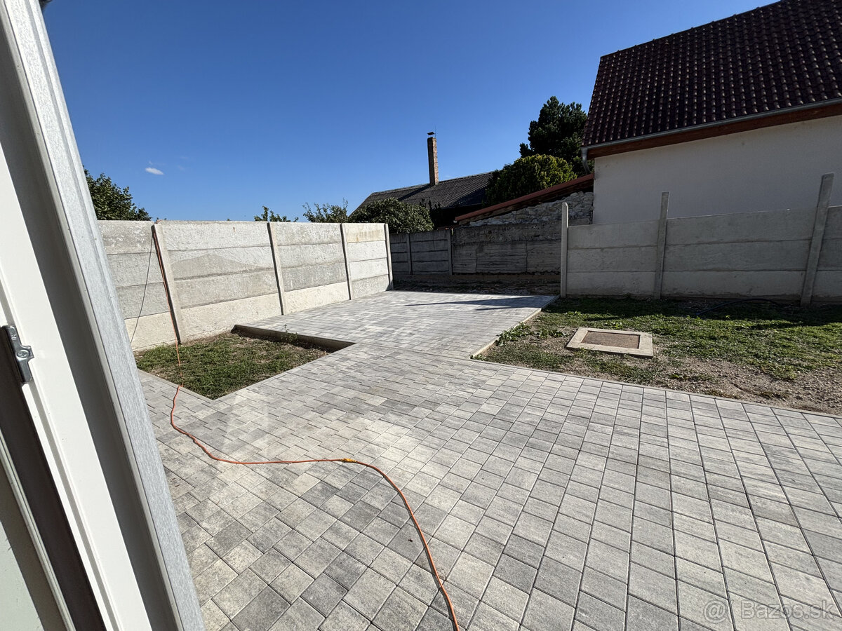 Posledný voľný samostatný byt s pozemkom a terasou, bezpečuj - 4