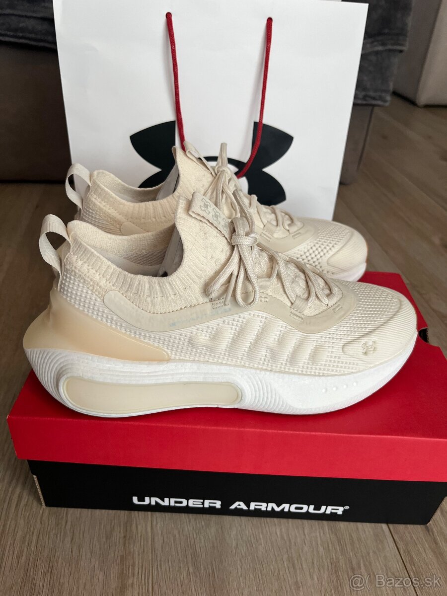 Dámske tenisky Under Armour W Phantom 4 - 4