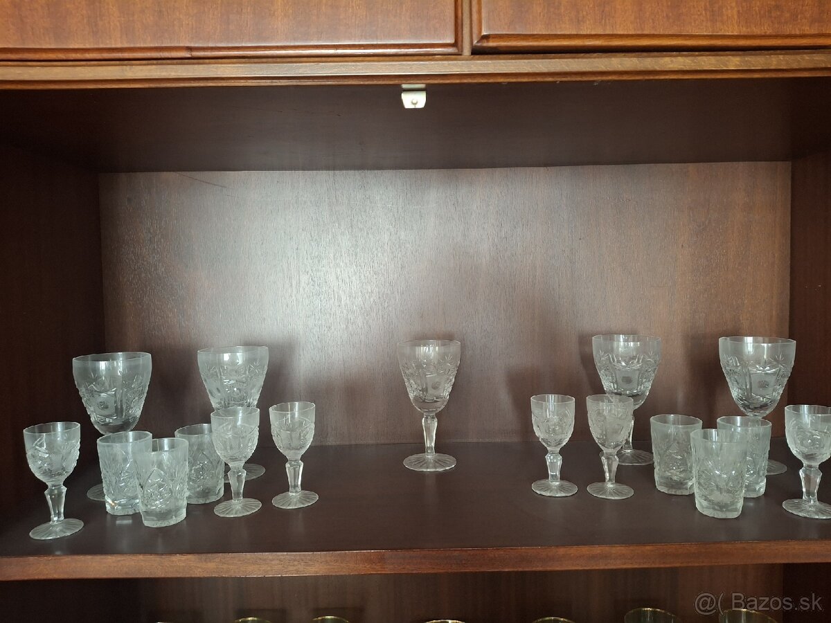 Porcelanove pohare. - 4