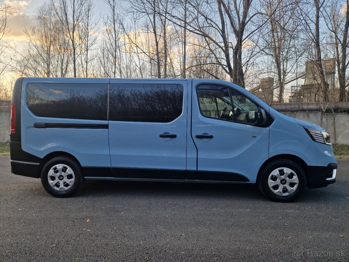 RENAULT TRAFIC 9 MÍST - 1/2025 - 22.000 KM - 4