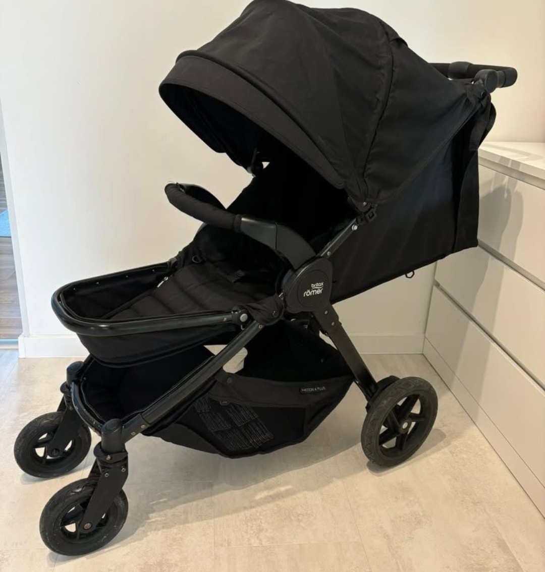 Britax B-motion 4 plus Black - 4