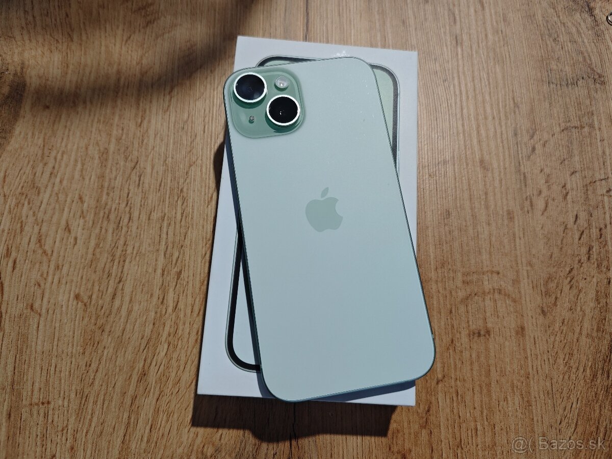 iPhone 15 128 GB Green - 9/10 stav - 4