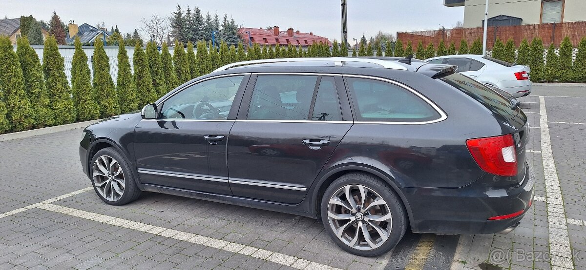 ŠKODA SUPERB COMBI II 2.0 TDI 103KW/140k 2010 premium audio - 4
