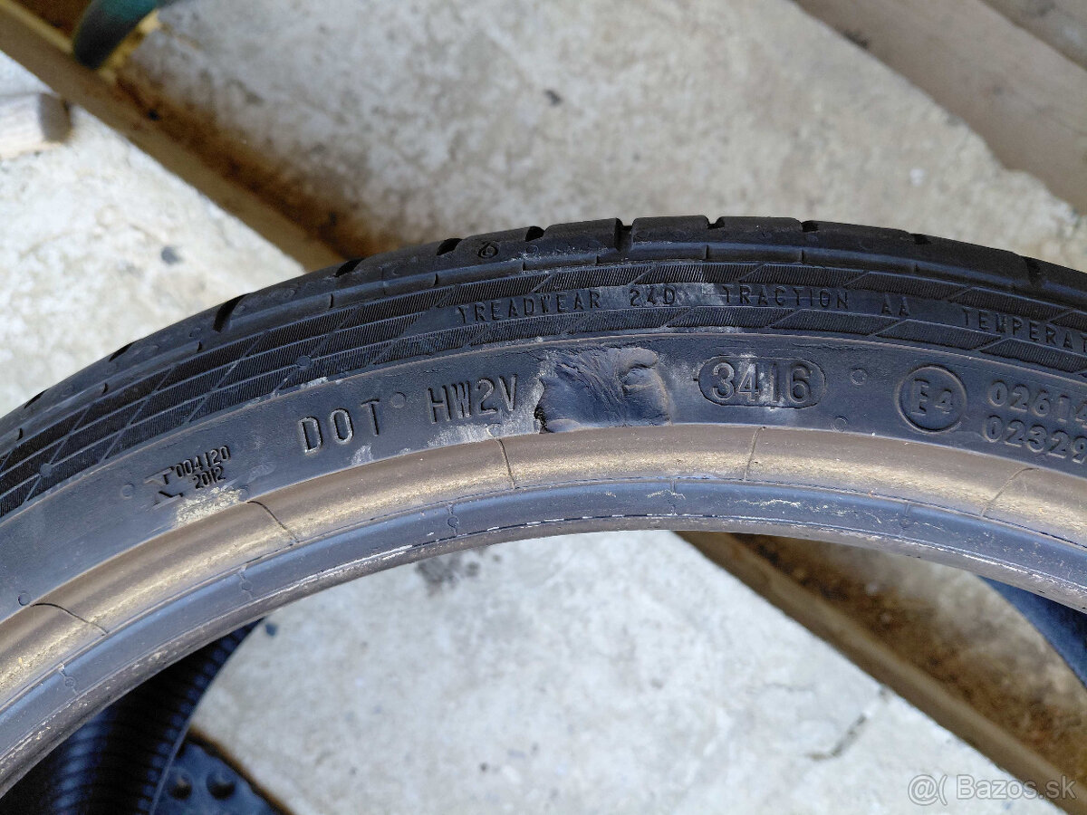 1ks Continental 235/35R19 - 4