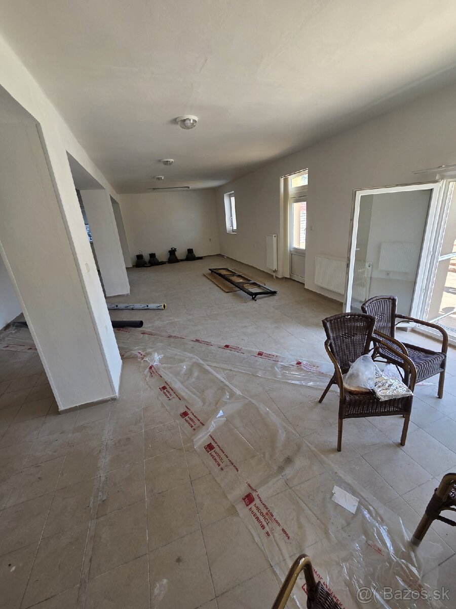 Obchodné priestory Hnúšťa - 4