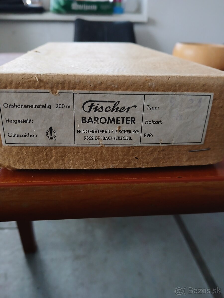 Retro barometer - 4