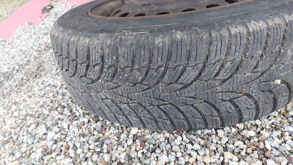 Pneumatiky Nokian 165/65 R14 79T z Opel Corza - 4