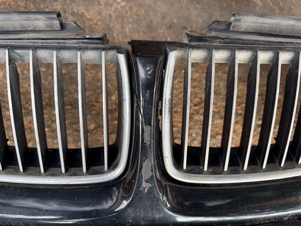 Predný M paket nárazník BMW E90 E91 - 4