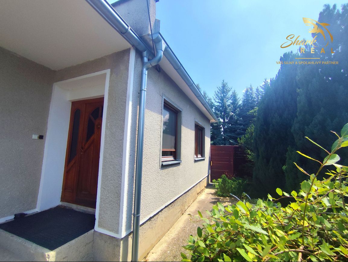 REZERVOVANÉ - Nová cena Výnimočný dvojgeneračný dom na pred - 4