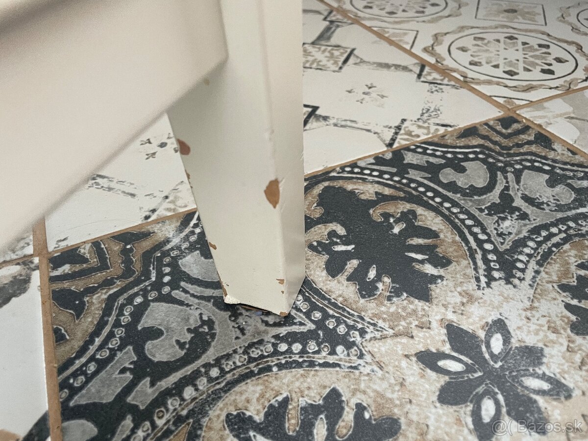 Konferenčný stôl LIATORP - 4