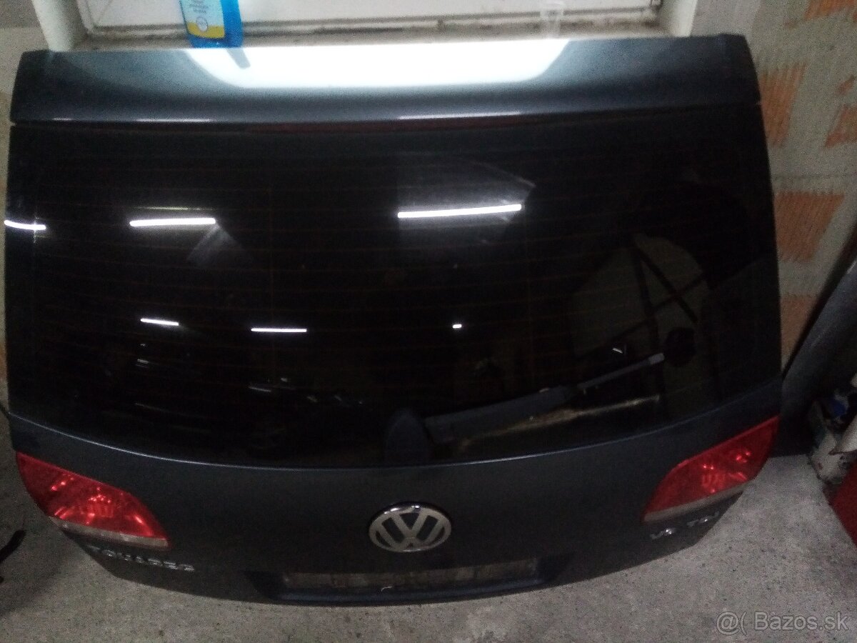 Predám diely VW Touareq 3.0tdi - 4