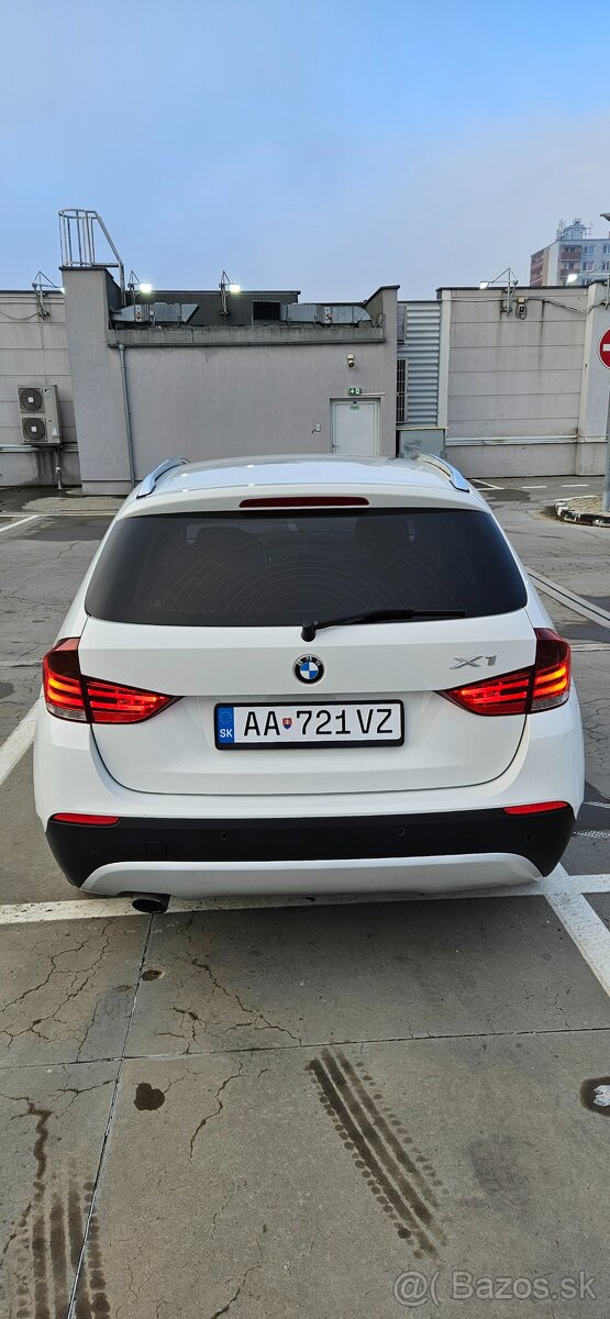 BMW X1 xDrive 18d - 4