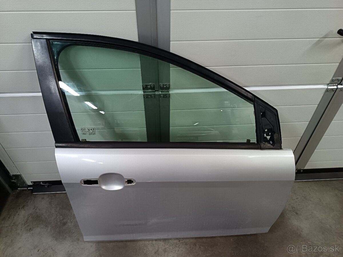 Predám práve predné dvere Ford Focus mk2 facelift - 4