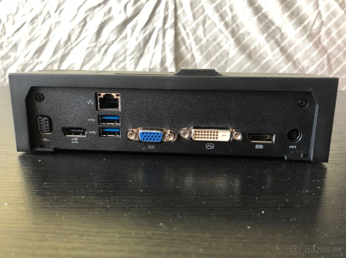 Predám dokovaciu stanicu na notebooky DELL - 4