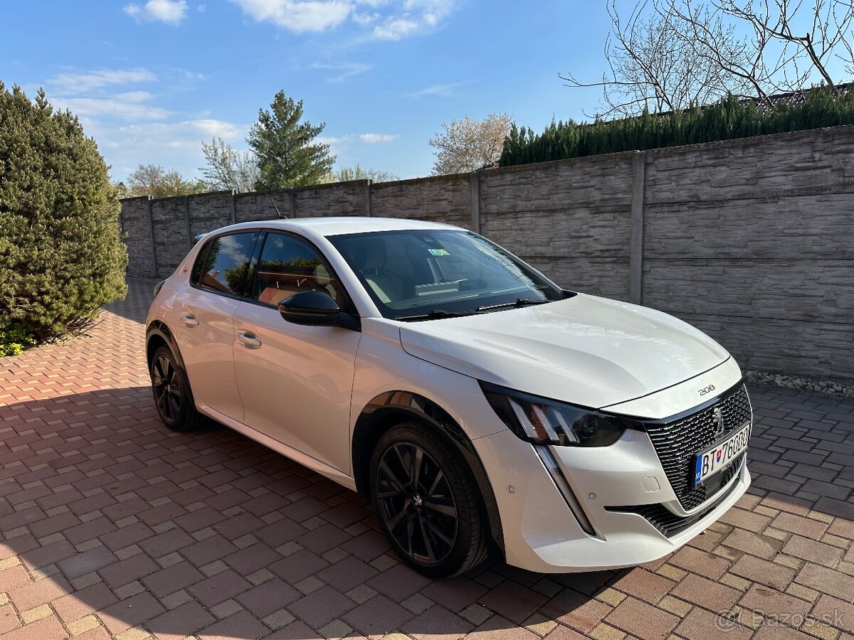 2021 Peugeot 208 GT 87tiskm - 4