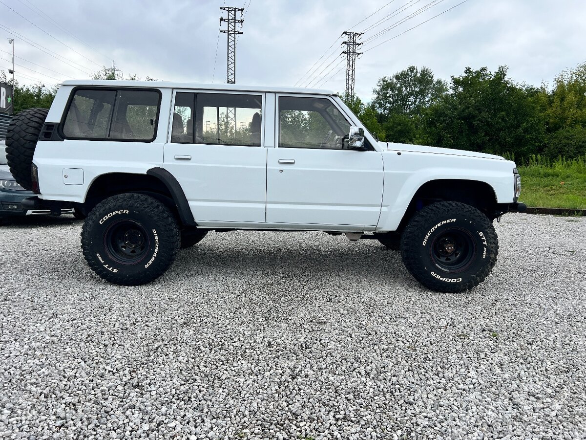Nissan Patrol Y60 2.8TD