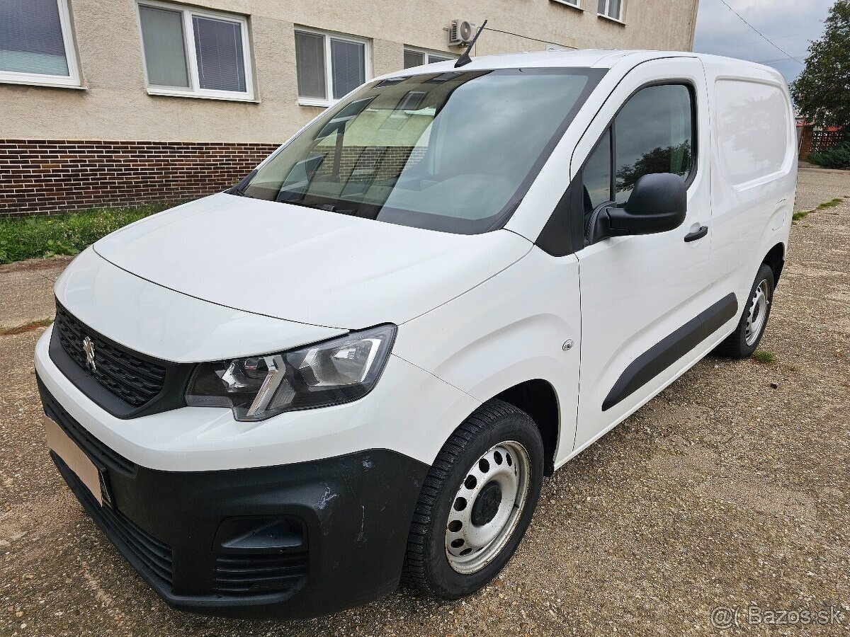 Predáme dobrého pomocníka Peugeot Partner 1,5-75kW diesel - 4