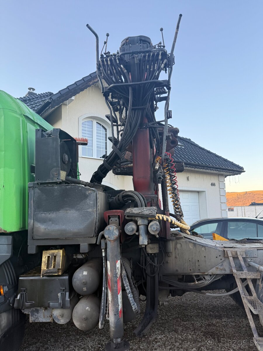 Scania P420 6x6 Lesovoz - 4