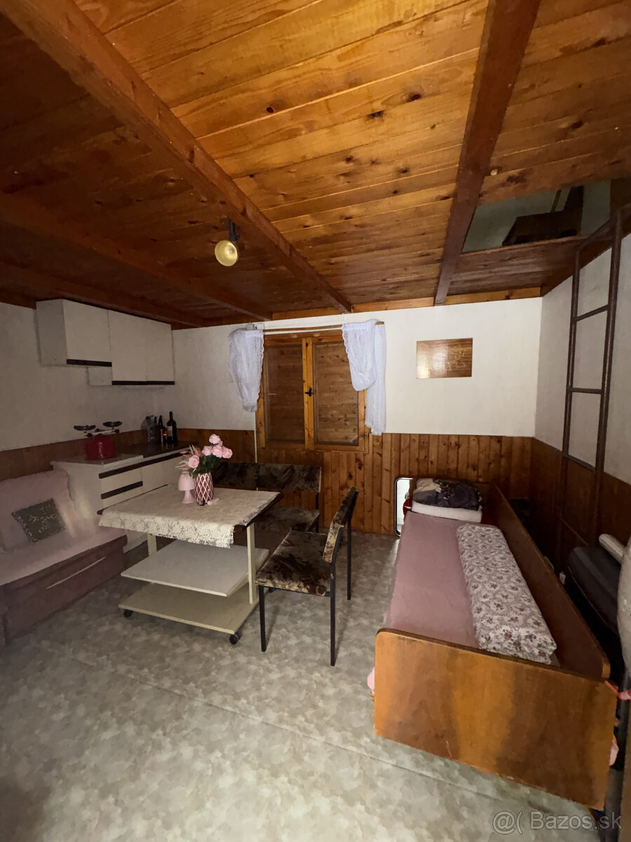 PREDAJ CHATKY - Trenčín - 4
