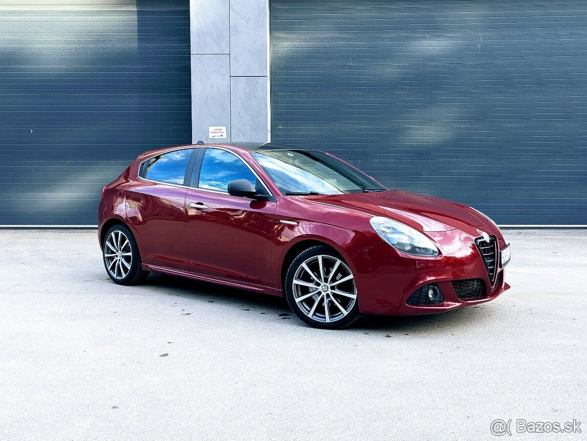 Giulietta Rosso Maranello / automat, 170 koní / - 4