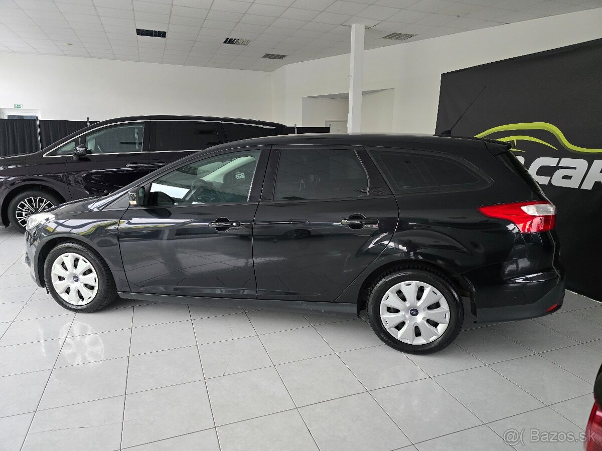 Ford Focus Kombi 1.6 TDCi DPF Trend - 4