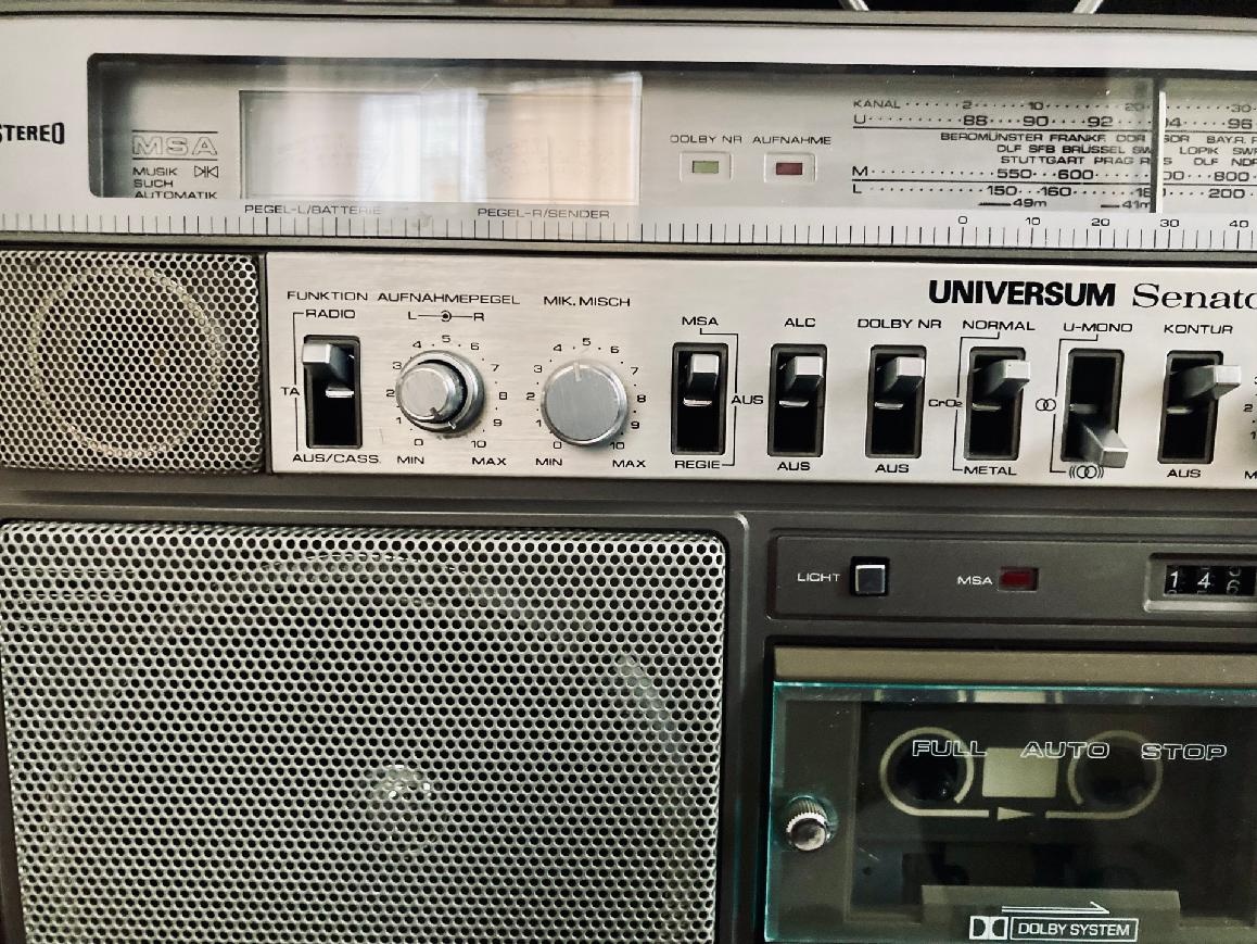 Universum Senator - 4