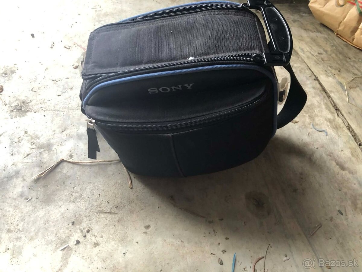 Sony handycam330x - 4