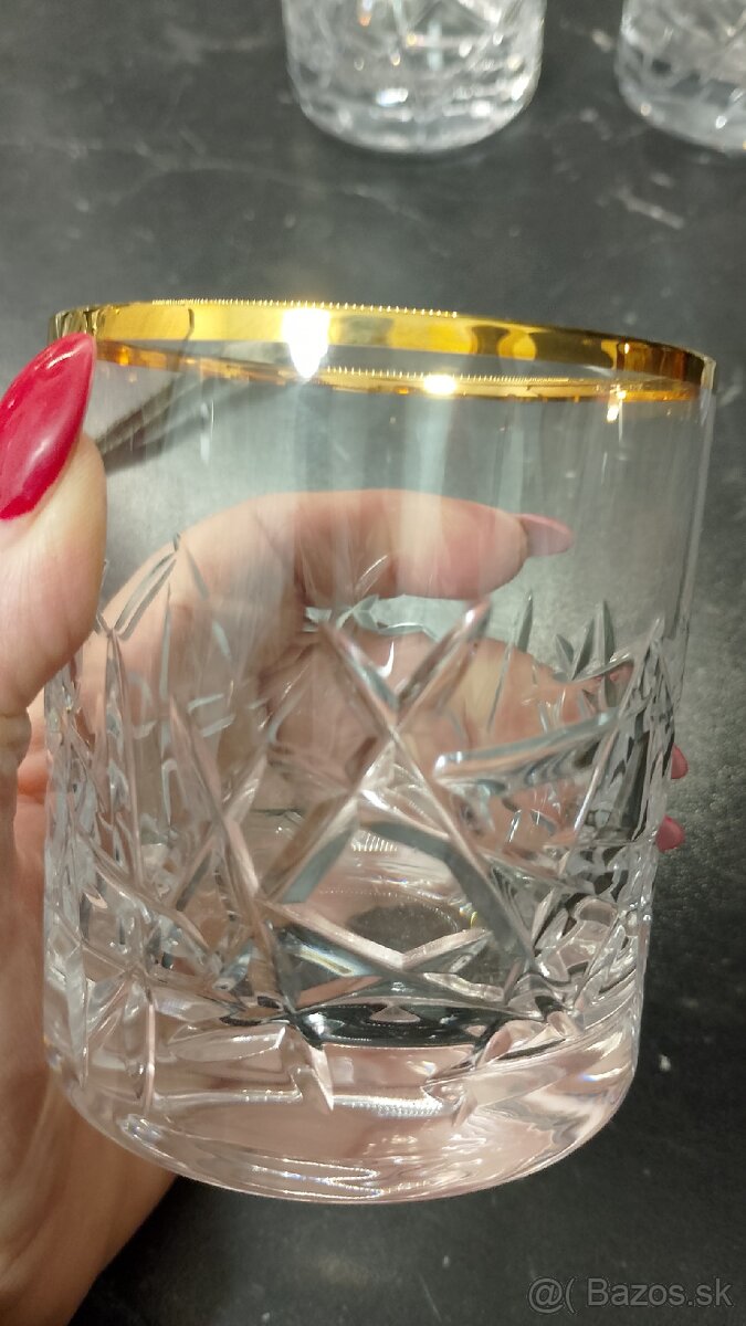 Pohár na whisky so zlatým lemom - 4