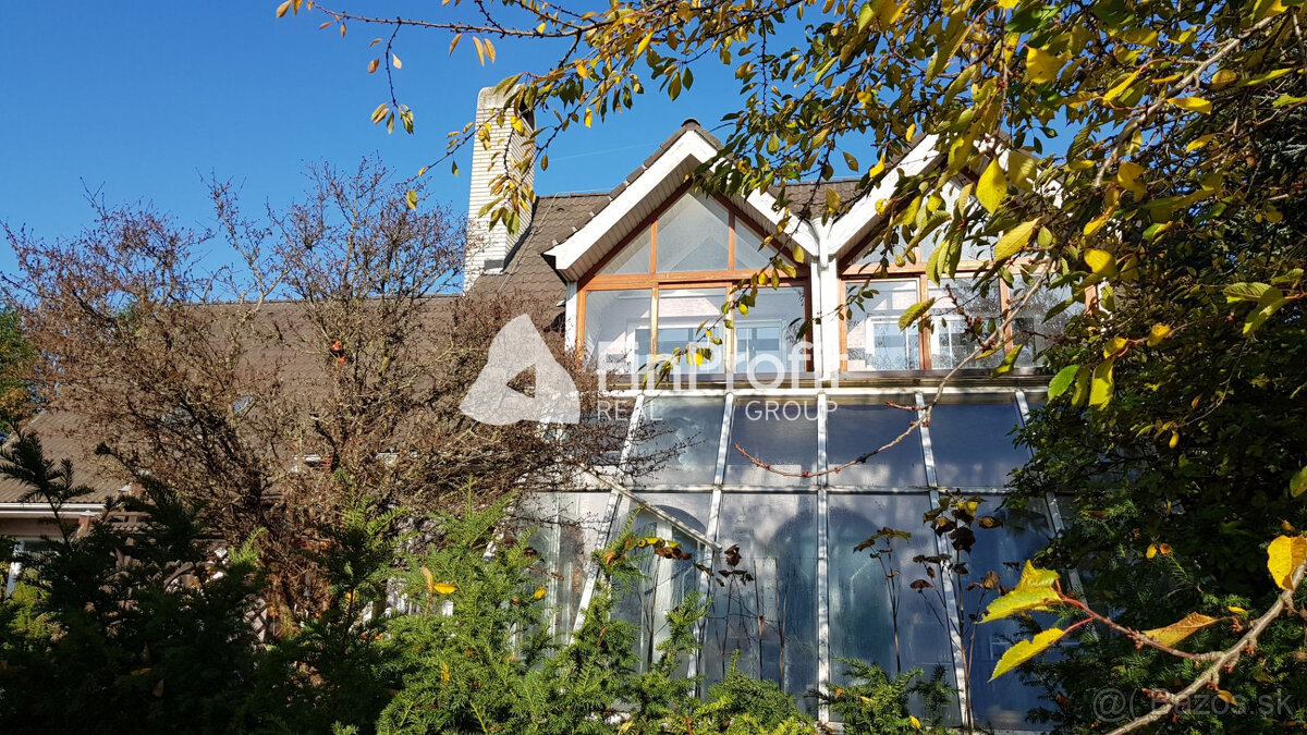 Predám RD pre veľkú rodinu alebo firmu v Nitre - Čermáň. - 4