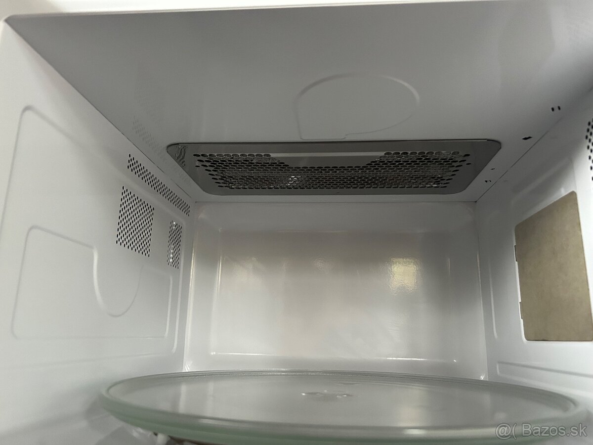 Mikrovlnka Candy - 4