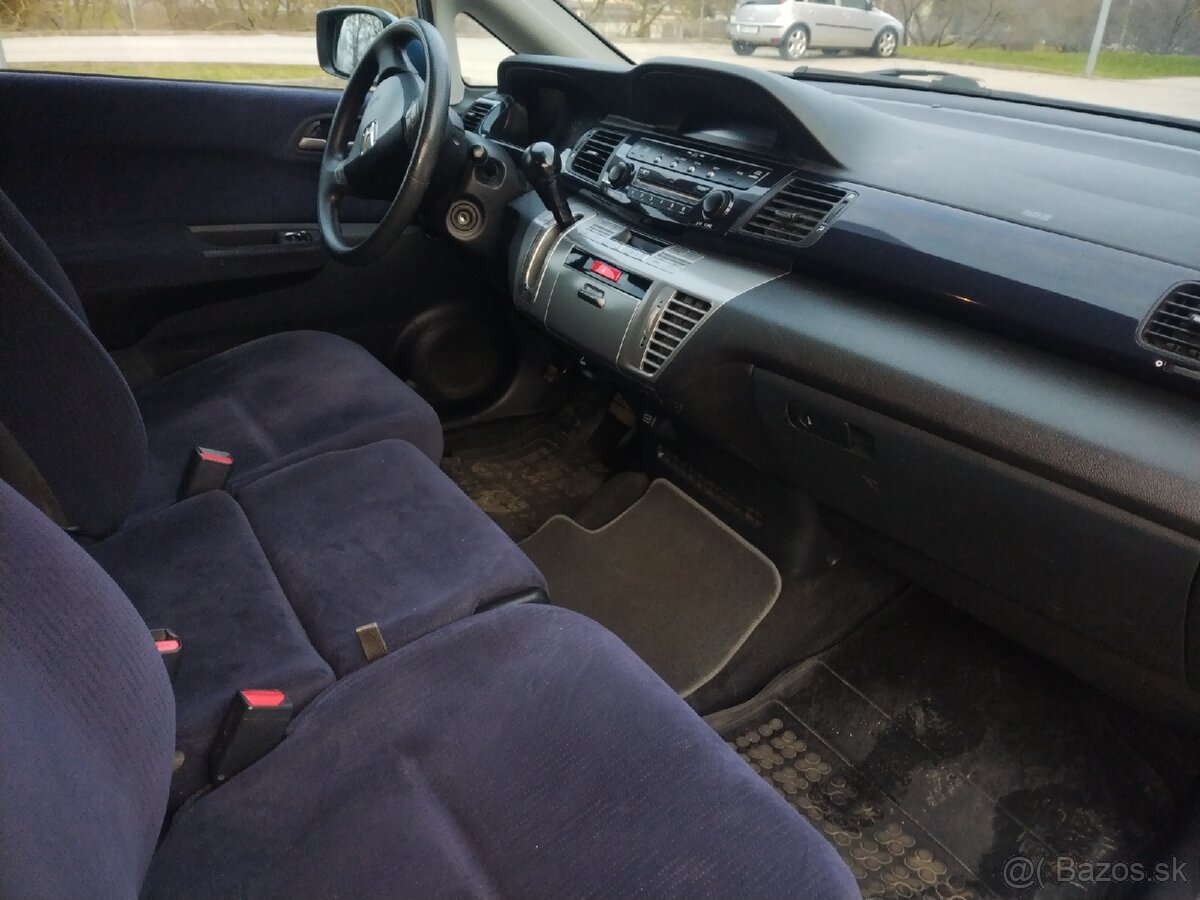 Predam Honda Frv 1.8 benzin, 103kw - 4