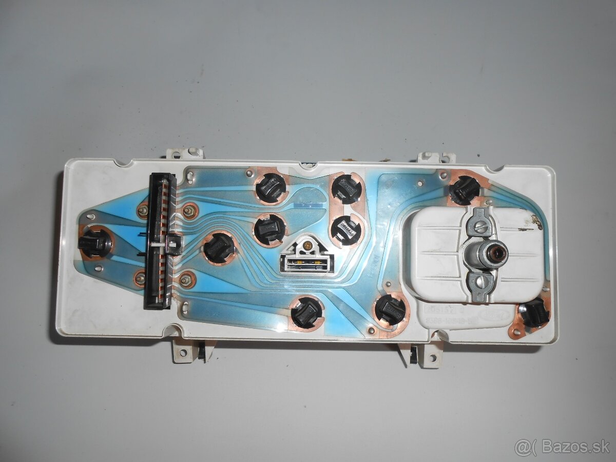 Budiky Ford Sierra - 4