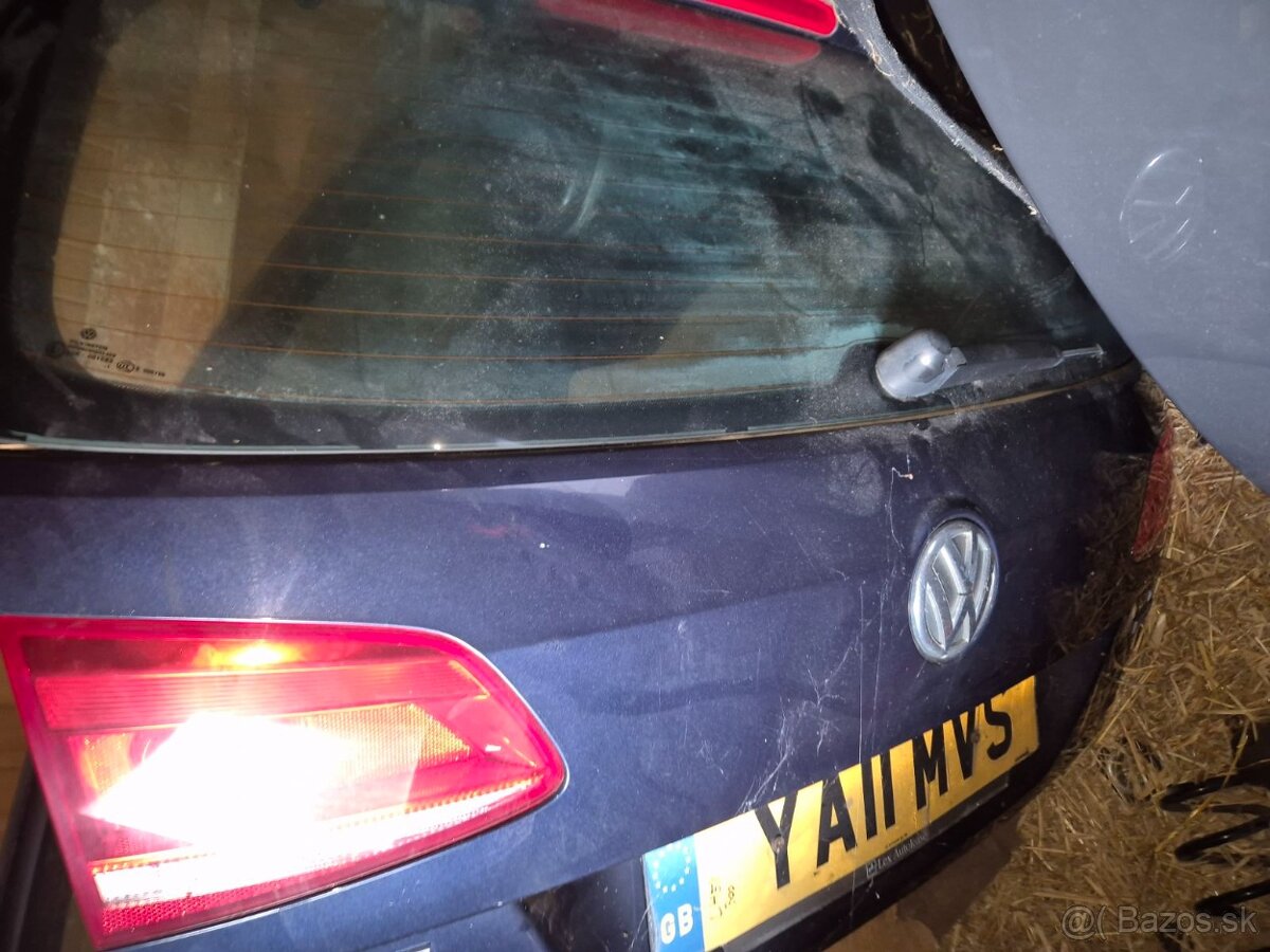 Kufor VW Passat B7 - 4