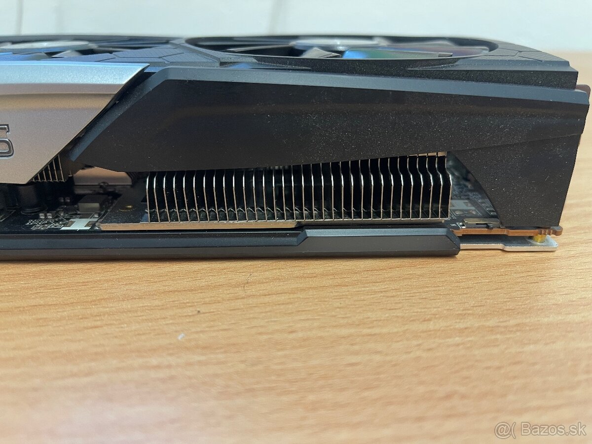 Sapphire NITRO+ Radeon RX 5700 XT 8GB GDDR6 - 4