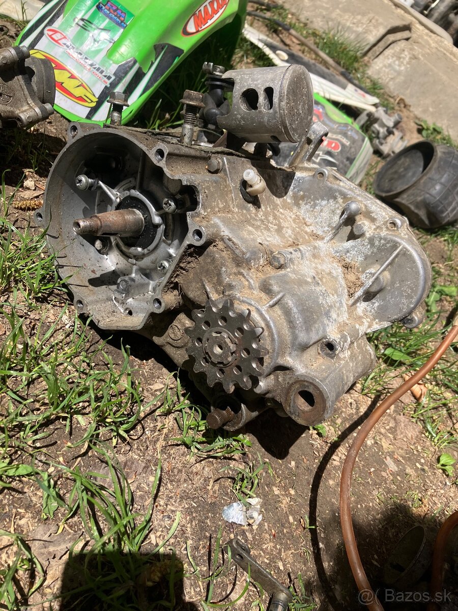 Motor Kawasaki kx 85